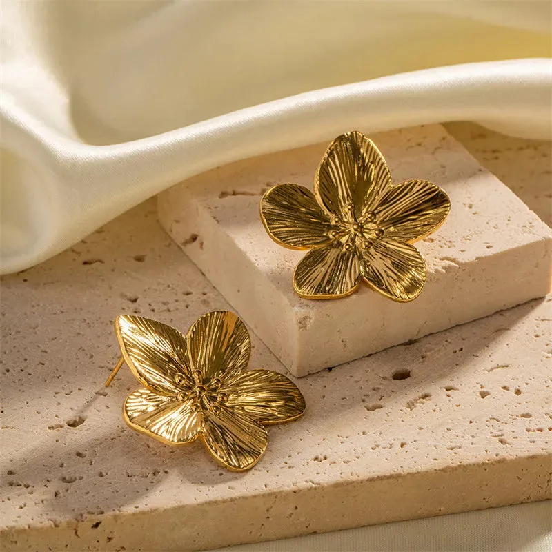 A&A Gold Flower Stud Earrings