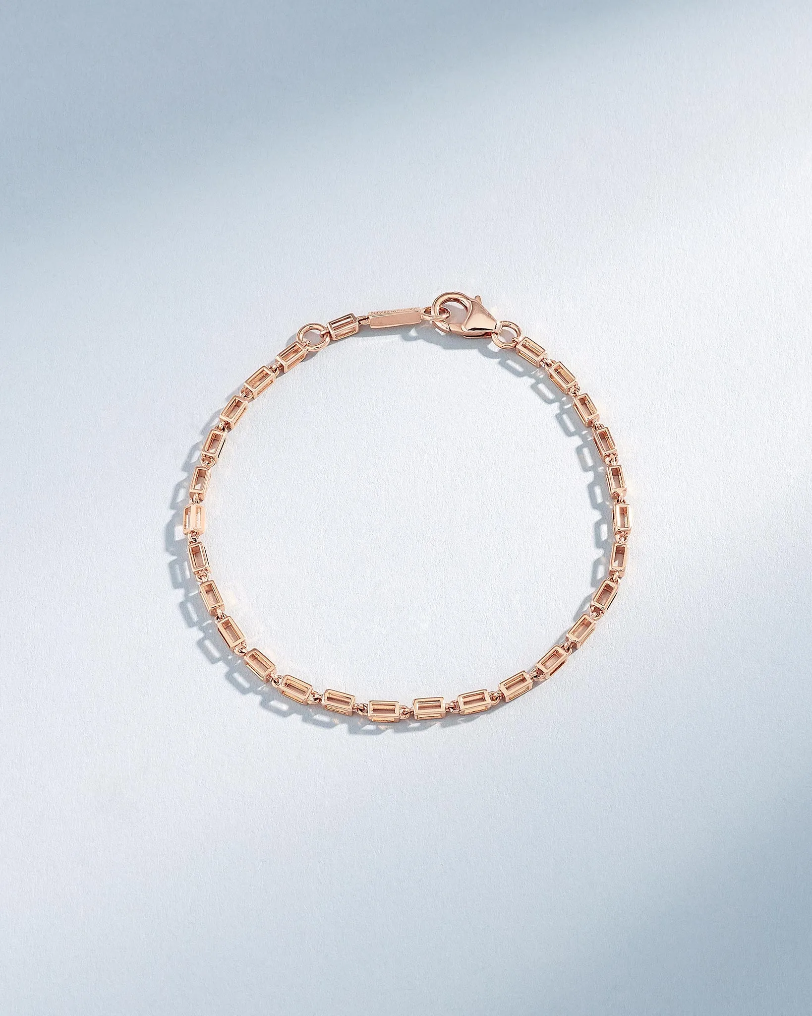 Block-Chain Hollow Medium Bracelet