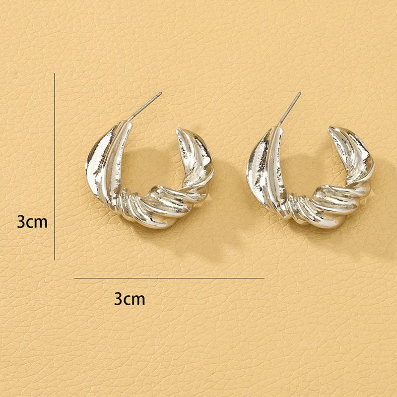 Chic Vienna Verve Metal Earrings with Unique Design