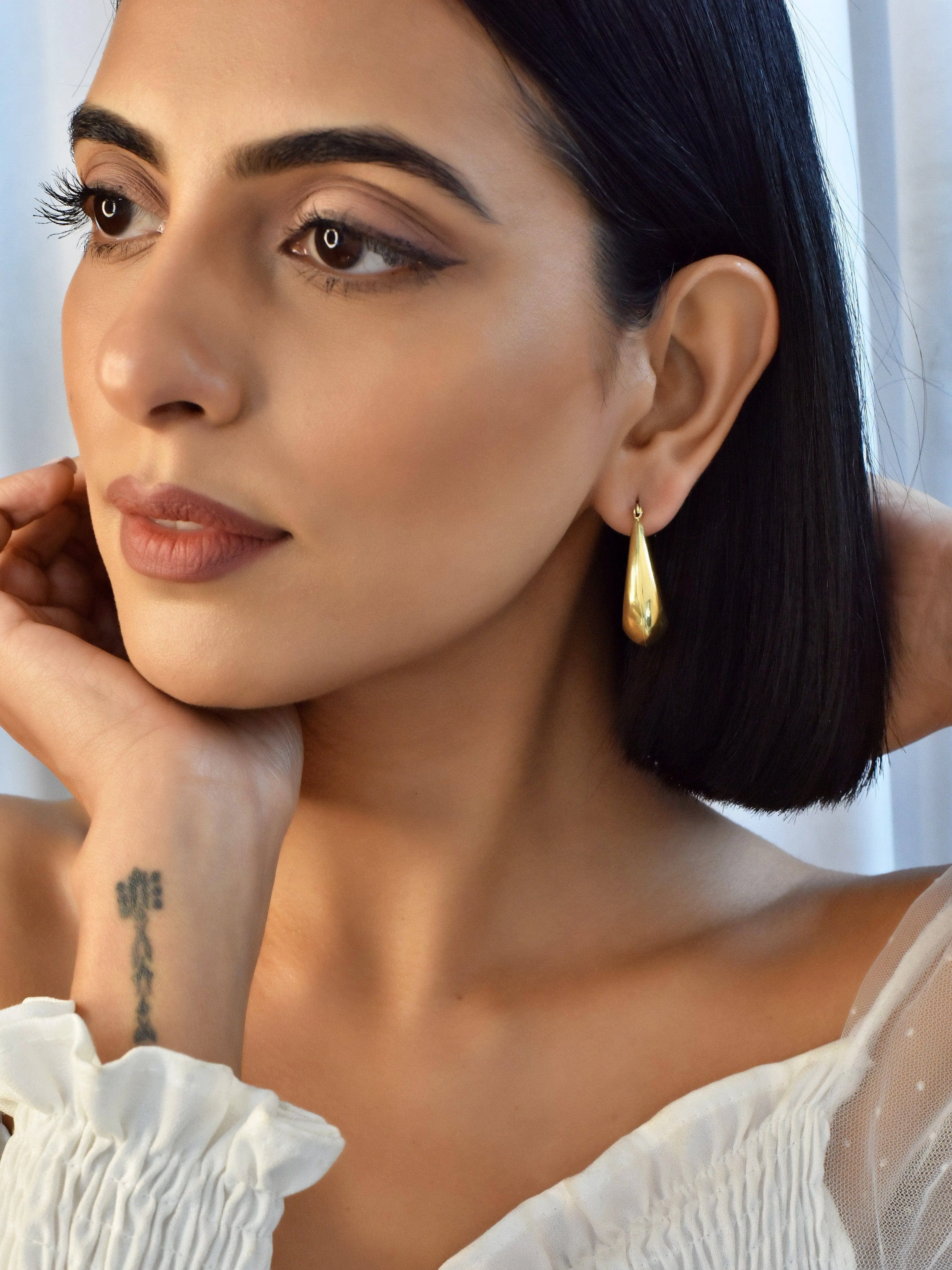 Classic Gold Oval Hoop Earrings