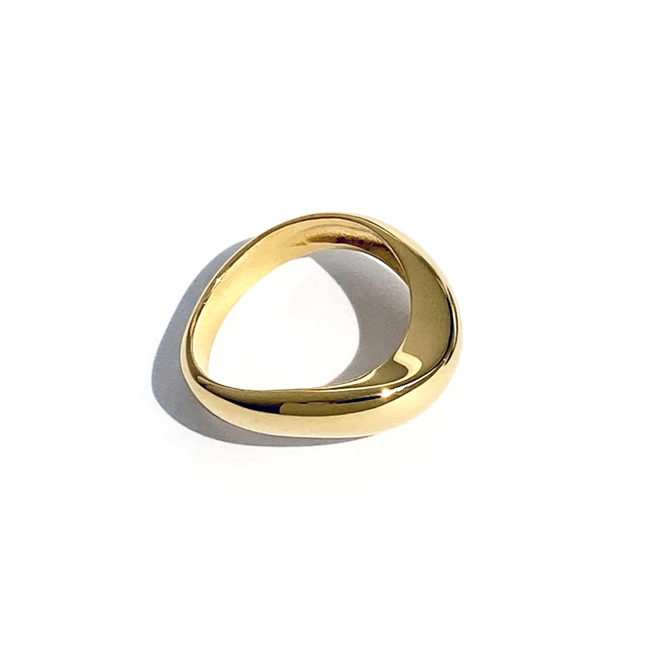 Curve Ring - Medium - Gold