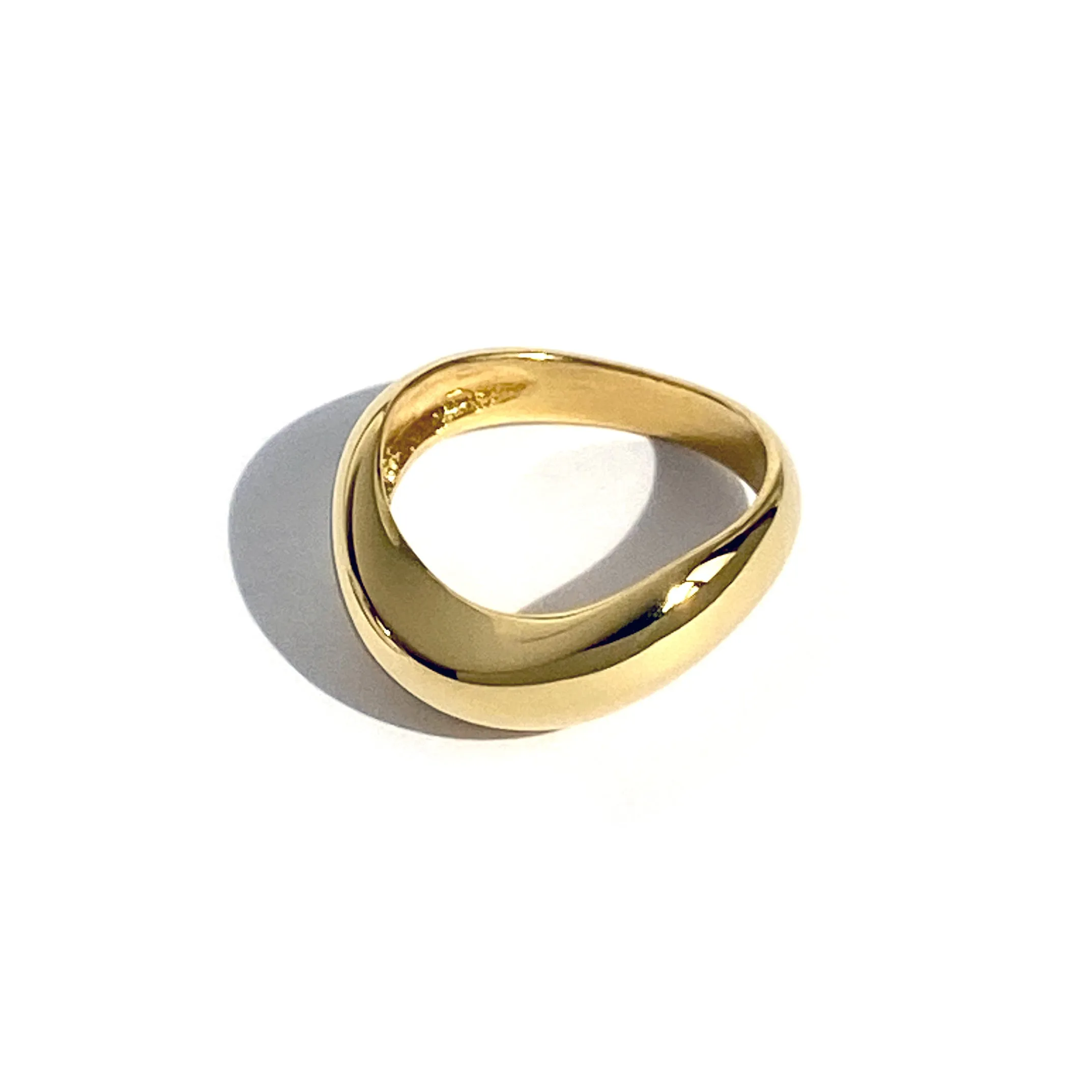 Curve Ring - Medium - Gold