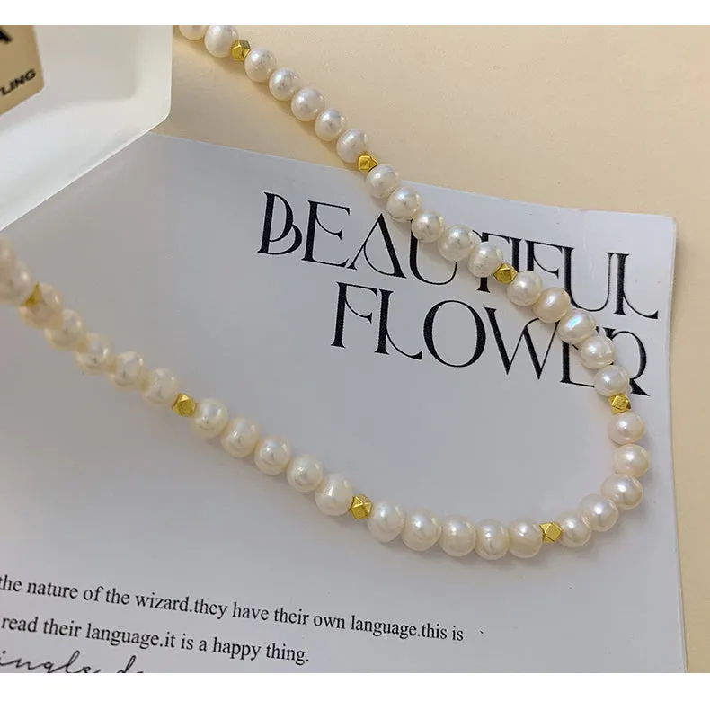 Elegant Freshwater Pearl Clavicle Necklace