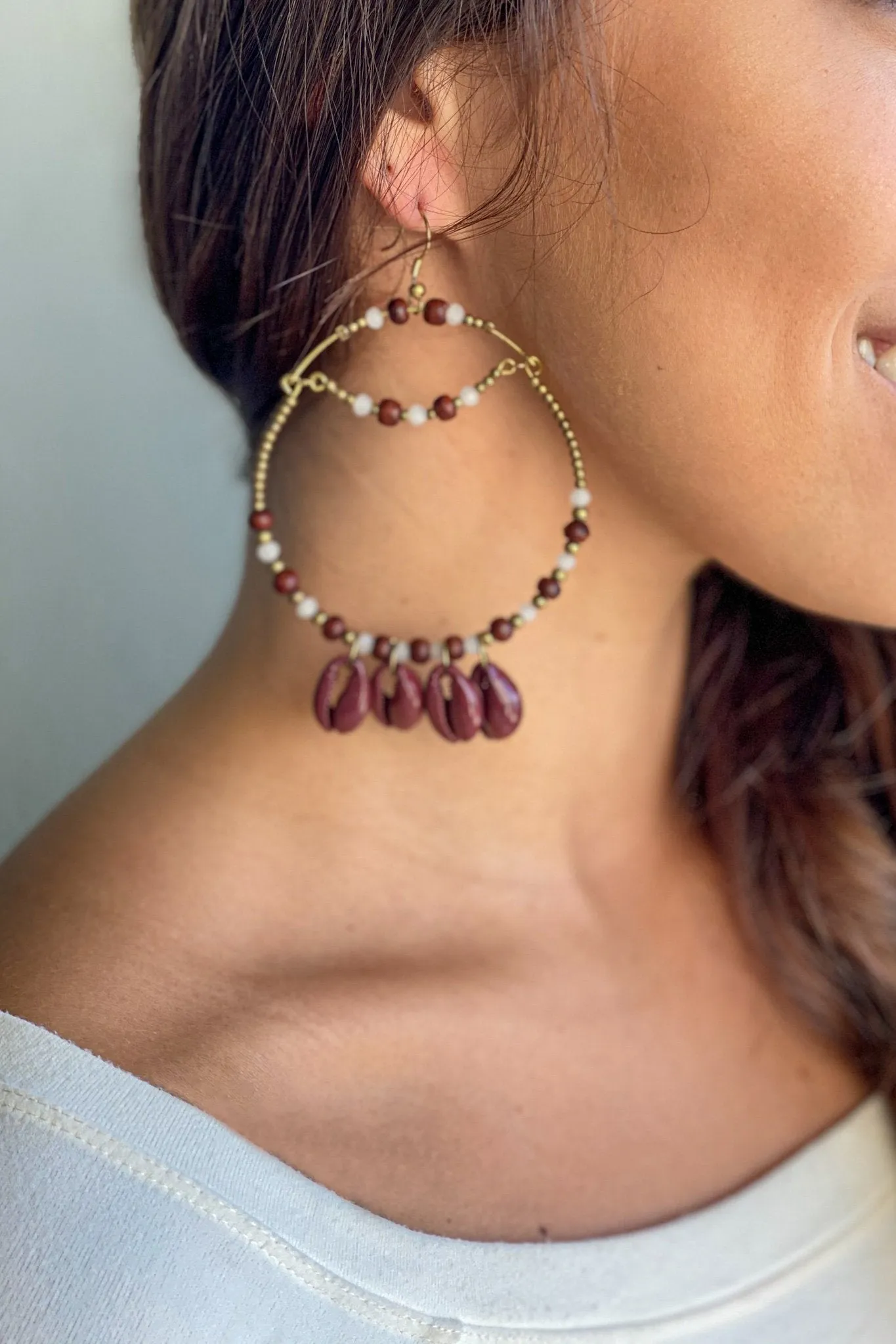 Gold Hoop Earrings with Seashell Detail