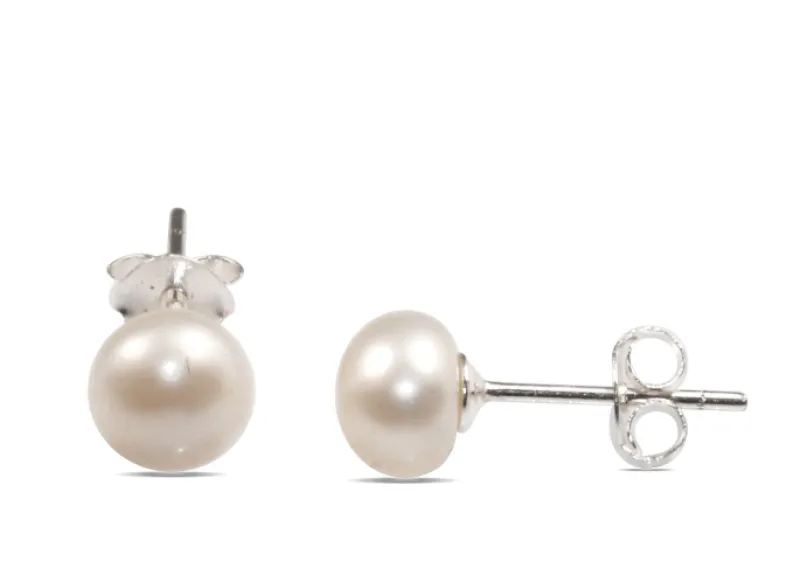 MCJ Fresh Water Pearl Earrings