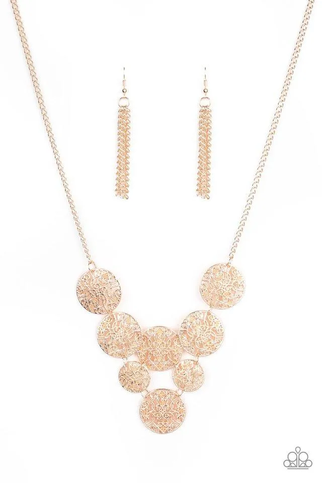 Paparazzi Necklace ~ Malibu Idol - Rose Gold