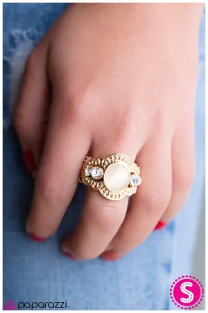 Paparazzi Ring ~ A Dustland Fairytale - Gold